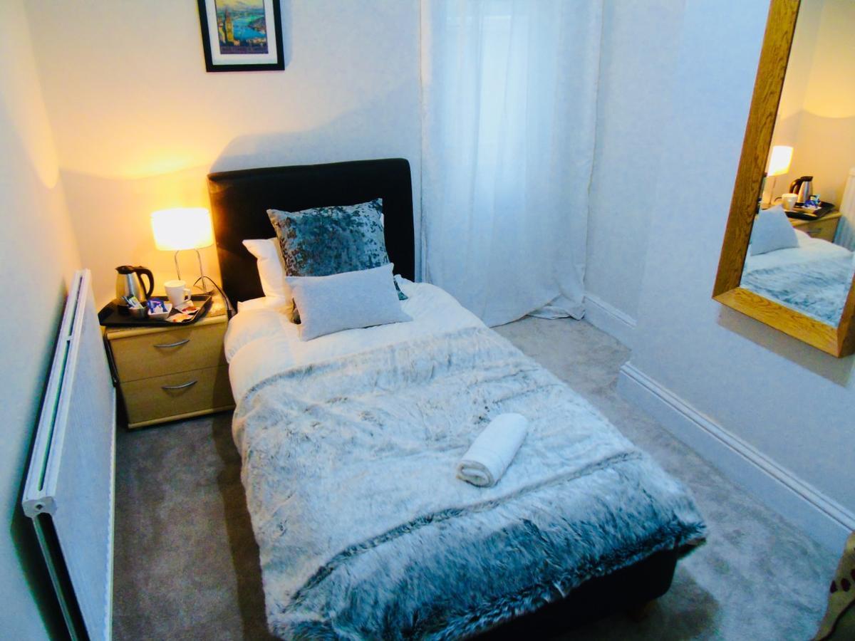 Willows - Cardiff Guest House 外观 照片